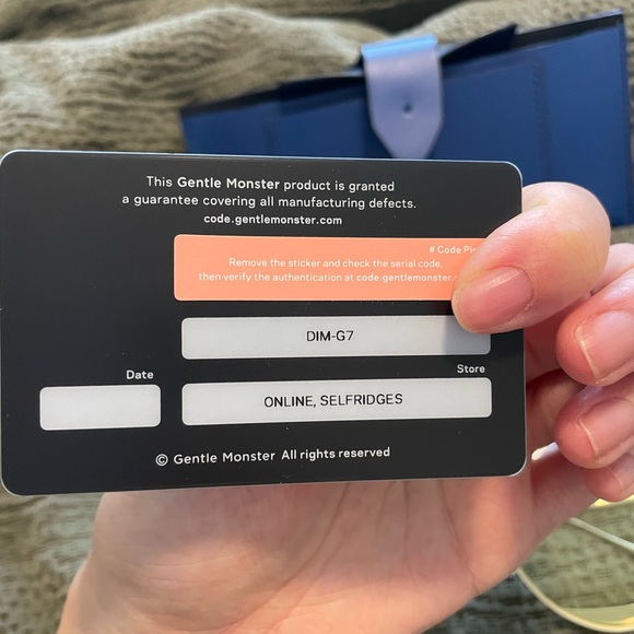 Gentle Monster DIM-G7 Sunglasses - Picture 2 of 5